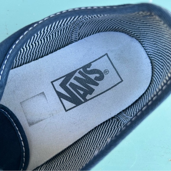 Vans Authentic Navy Blue Canvas Low Top Sneakers Men’s 8/Women’s 9.5 Skate Shoe - Picture 7 of 8